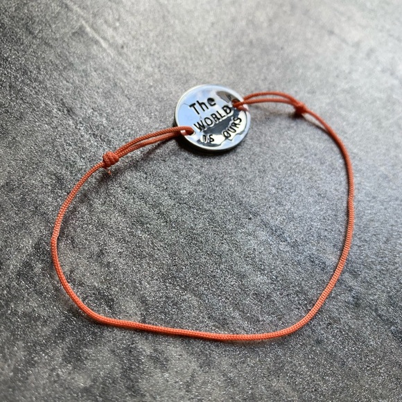 🔥SILVER🔥”The world is ours” - Picture 5 of 8